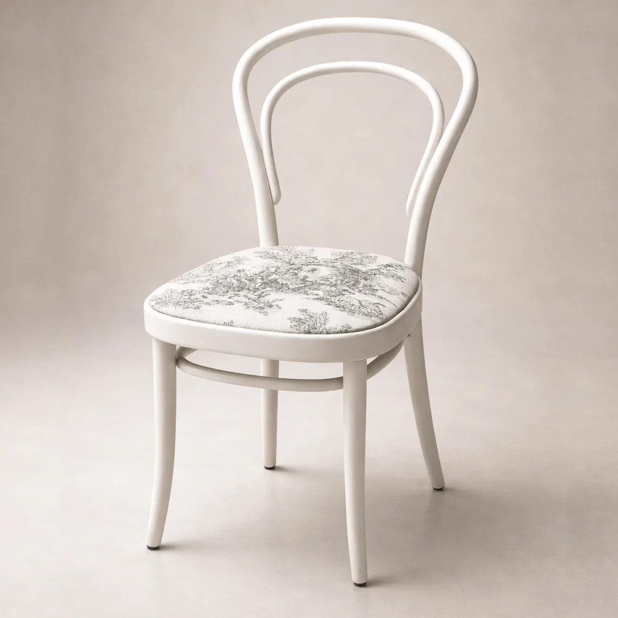 Klassinen wieniläistuoli